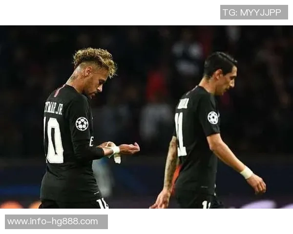 狄龙两节半遭遇6犯离场全场表现平平仅得12分2板1助1断