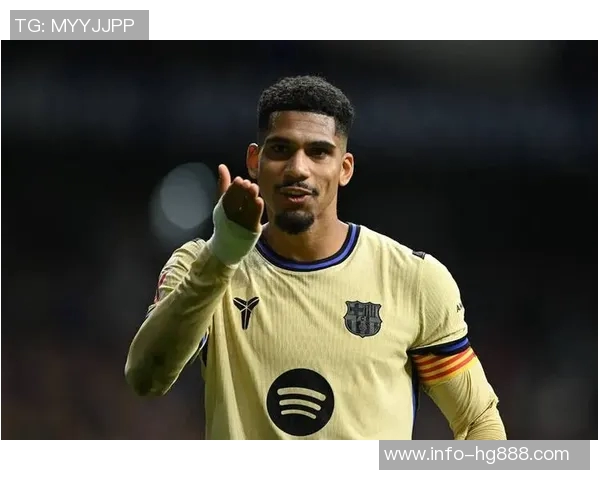 阿劳霍今日参加巴萨合练复出时间将视情况而定